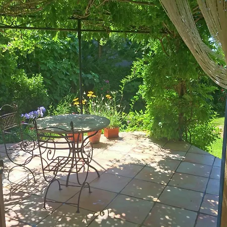 Holiday Home Montpezat Lake Verdon Views, Cleaning Included モンタニャック