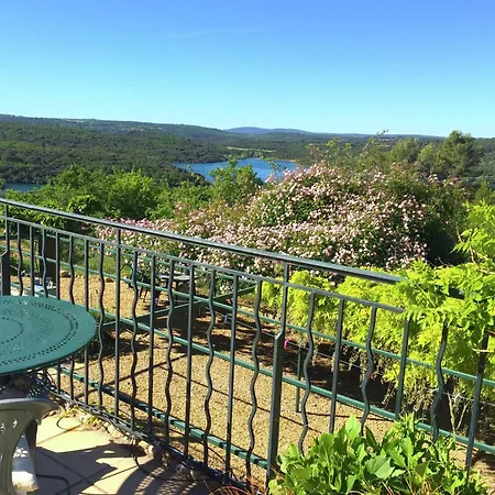 Holiday Home Montpezat Lake Verdon Views, Cleaning Included 펜션